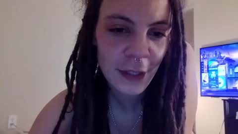 jader0se online show from March 11, 2025, 7:04 am