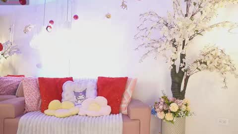 Jade Summer online show from November 26, 2025, 11:33 am