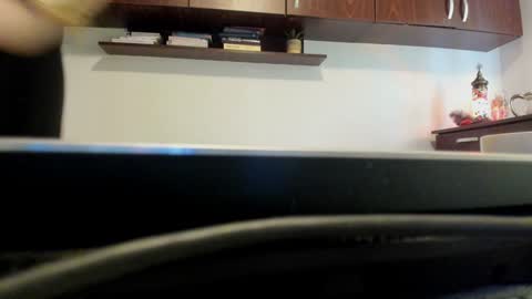 elena online show from February 6, 2025, 6:02 pm