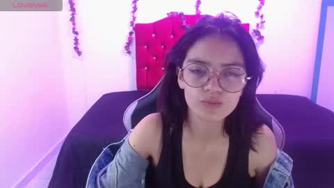 Snapshot of jaide387017 chatting on April 23, 2026, 8:33 pm jaide387017 online show from April 23, 2026, 8:33 pm