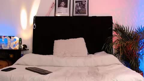 Jaiden online show from December 2, 2025, 5:57 am