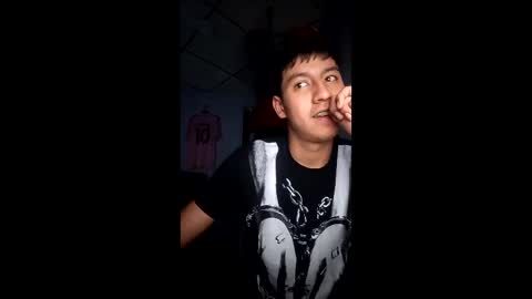 Snapshot of jaider_17 chatting on January 15, 2026, 2:05 am jaider_17 online show from January 15, 2026, 2:05 am