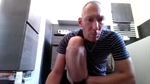 Snapshot of jak_81 chatting on July 22, 2026, 6:49 am jak_81 online show from July 22, 2026, 6:49 am