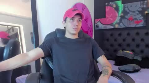 JAKE BOO online show from October 29, 2025, 4:37 am