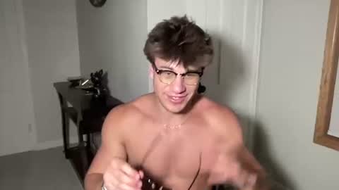 Snapshot of jake_brick chatting on May 15, 2026, 1:23 am jake_brick online show from May 15, 2026, 1:23 am