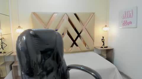 JAKE online show from November 24, 2025, 5:34 pm