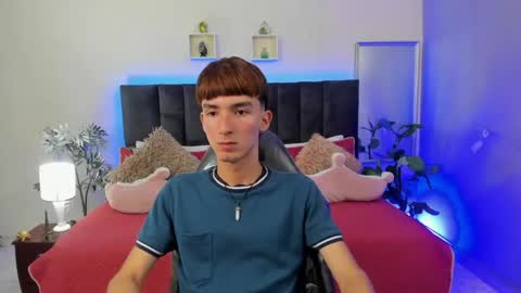 Snapshot of jake_evanss_ chatting on May 1, 2026, 2:43 pm JAKE online show from May 1, 2026, 2:43 pm