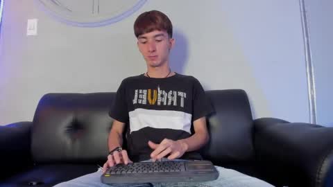 Snapshot of jake_evanss_ chatting on May 7, 2026, 3:17 pm JAKE online show from May 7, 2026, 3:17 pm
