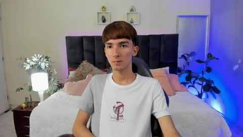 Snapshot of jake_evanss_ chatting on May 8, 2026, 2:44 pm JAKE online show from May 8, 2026, 2:44 pm