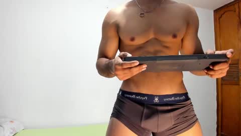 jake_hill1 online show from February 12, 2025, 5:47 am