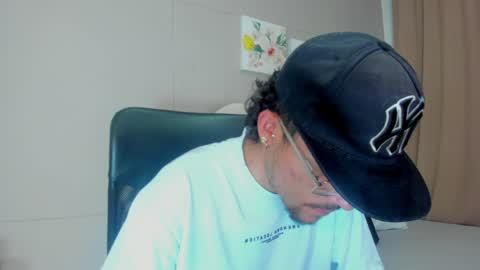 Jake  online show from May 4, 2026, 7:32 pm