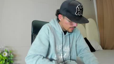 Jake  online show from May 5, 2026, 7:22 pm