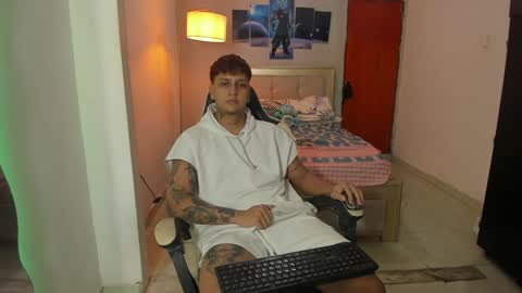 Snapshot of jake_pons chatting on December 29, 2024, 2:27 am Jake Pons online show from December 29, 2024, 2:27 am