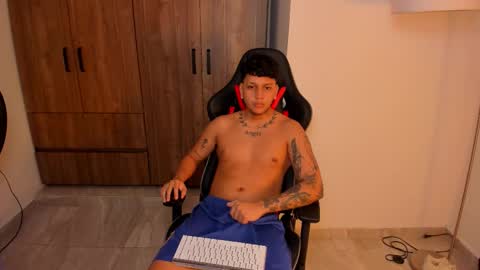 Snapshot of jake_pons chatting on September 27, 2025, 2:38 am Jake Pons online show from September 27, 2025, 2:38 am