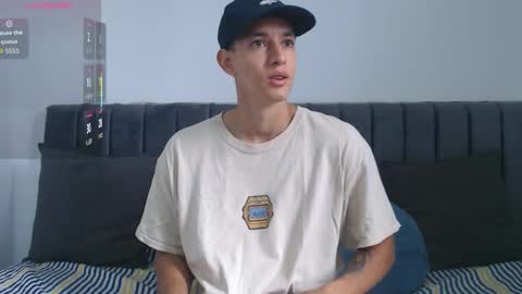 Hi guys im new 3 online show from November 14, 2025, 4:28 pm