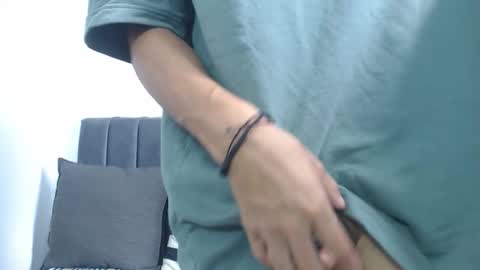 Hi guys im new 3 online show from January 11, 2026, 4:56 pm