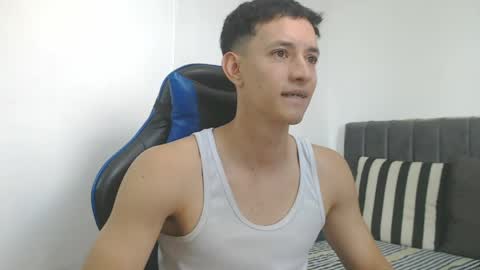 Snapshot of jake_shadow14 chatting on April 20, 2026, 5:37 pm Hi guys im new 3 online show from April 20, 2026, 5:37 pm