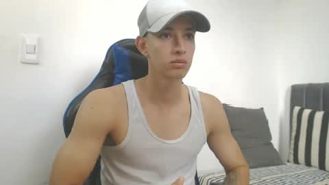 Snapshot of jake_shadow14 chatting on April 22, 2026, 6:09 pm Hi guys im new 3 online show from April 22, 2026, 6:09 pm