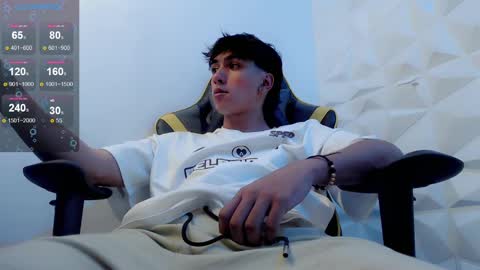 jake_tripp online show from February 23, 2025, 9:55 am