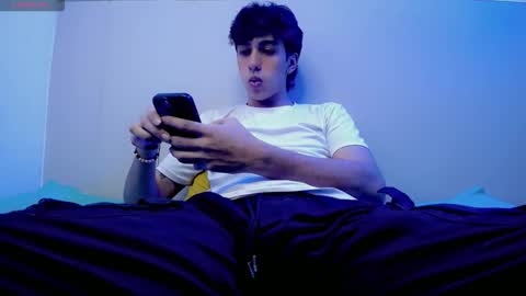 jake_tripp online show from December 14, 2025, 4:29 am