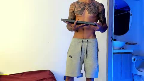 Snapshot of jakee_brown chatting on February 11, 2025, 9:20 am Santiago online show from February 11, 2025, 9:20 am