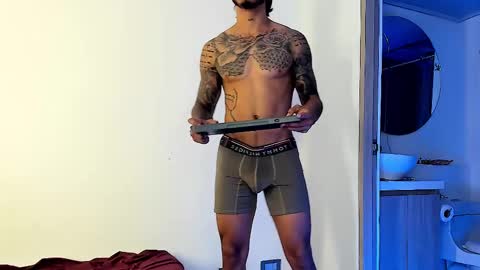 Snapshot of jakee_brown chatting on February 12, 2025, 4:54 am Santiago online show from February 12, 2025, 4:54 am