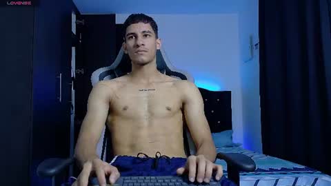 Snapshot of jakemonroe1 chatting on June 17, 2026, 3:02 pm JakeMonroe online show from June 17, 2026, 3:02 pm