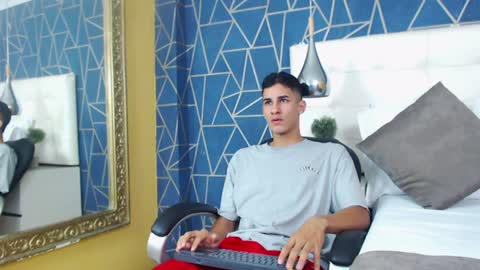 Snapshot of jakemoxleey chatting on January 14, 2025, 12:24 pm jakemoxleey online show from January 14, 2025, 12:24 pm