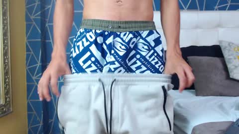 Snapshot of jakemoxleey chatting on January 18, 2025, 6:43 pm jakemoxleey online show from January 18, 2025, 6:43 pm