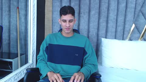 Snapshot of jakemoxleey chatting on January 28, 2025, 12:22 pm jakemoxleey online show from January 28, 2025, 12:22 pm