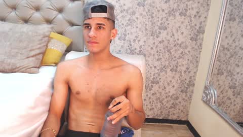 Snapshot of jakemoxleey chatting on February 7, 2025, 3:52 pm jakemoxleey online show from February 7, 2025, 3:52 pm