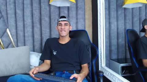 Snapshot of jakemoxleey chatting on February 8, 2025, 8:21 pm jakemoxleey online show from February 8, 2025, 8:21 pm