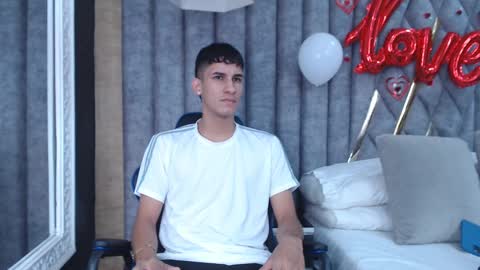 Snapshot of jakemoxleey chatting on February 17, 2025, 12:16 pm jakemoxleey online show from February 17, 2025, 12:16 pm