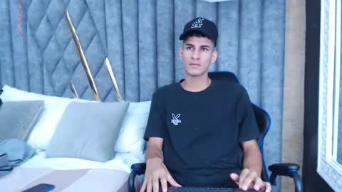 Snapshot of jakemoxleey chatting on February 20, 2025, 12:47 pm jakemoxleey online show from February 20, 2025, 12:47 pm