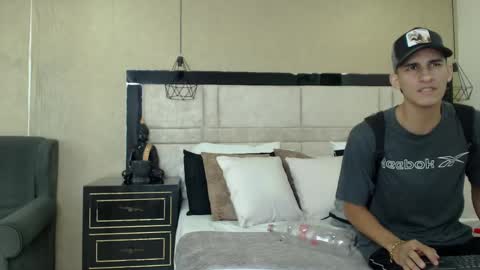 Snapshot of jakemoxleey chatting on February 23, 2025, 3:02 am jakemoxleey online show from February 23, 2025, 3:02 am