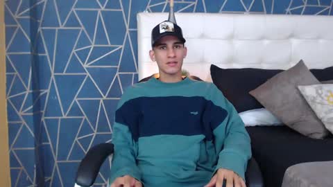 Snapshot of jakemoxleey chatting on February 23, 2025, 12:05 pm jakemoxleey online show from February 23, 2025, 12:05 pm