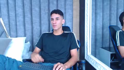 Snapshot of jakemoxleey chatting on March 3, 2025, 12:05 pm jakemoxleey online show from March 3, 2025, 12:05 pm