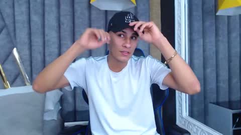 Snapshot of jakemoxleey chatting on March 10, 2025, 3:34 am jakemoxleey online show from March 10, 2025, 3:34 am