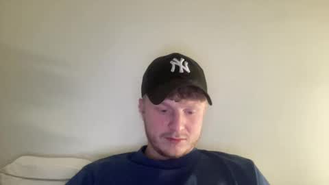 jakeq2000 online show from November 7, 2025, 10:21 pm