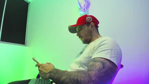 jakestone_1 online show from February 7, 2026, 11:08 pm