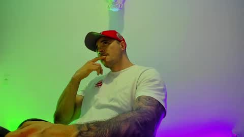 jakestone_1 online show from April 9, 2026, 2:44 am