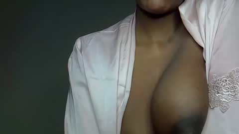 Snapshot of jalie_petite256 chatting on October 4, 2025, 9:18 am immy the great online show from October 4, 2025, 9:18 am