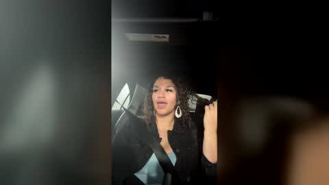Snapshot of jallurexo chatting on January 8, 2026, 11:40 pm jallurexo online show from January 8, 2026, 11:40 pm