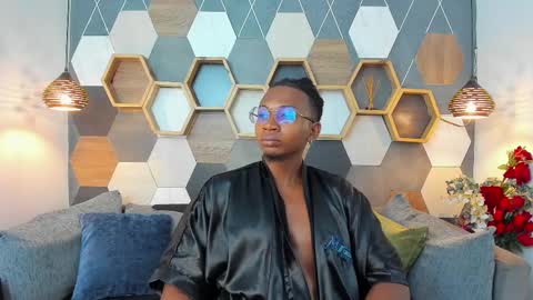   online show from February 15, 2025, 8:33 am