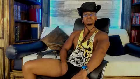   online show from October 29, 2025, 4:04 am