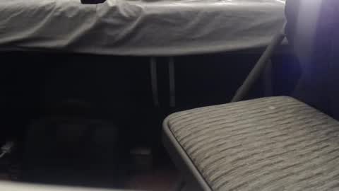 Snapshot of jamd5 chatting on October 4, 2025, 12:47 pm jamd5 online show from October 4, 2025, 12:47 pm