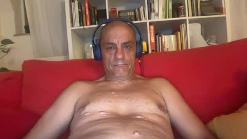 Snapshot of jamelgo79 chatting on June 25, 2026, 10:47 pm jamelgo online show from June 25, 2026, 10:47 pm