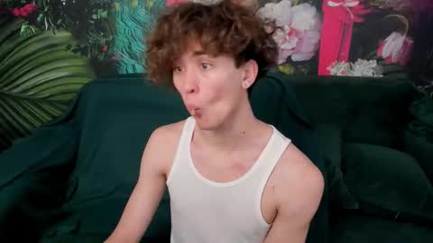 james_colleman online show from November 20, 2025, 8:08 pm