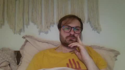 Snapshot of james_heron chatting on January 26, 2025, 12:58 am James Heron online show from January 26, 2025, 12:58 am