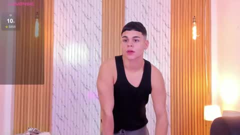 James online show from November 1, 2025, 8:22 pm